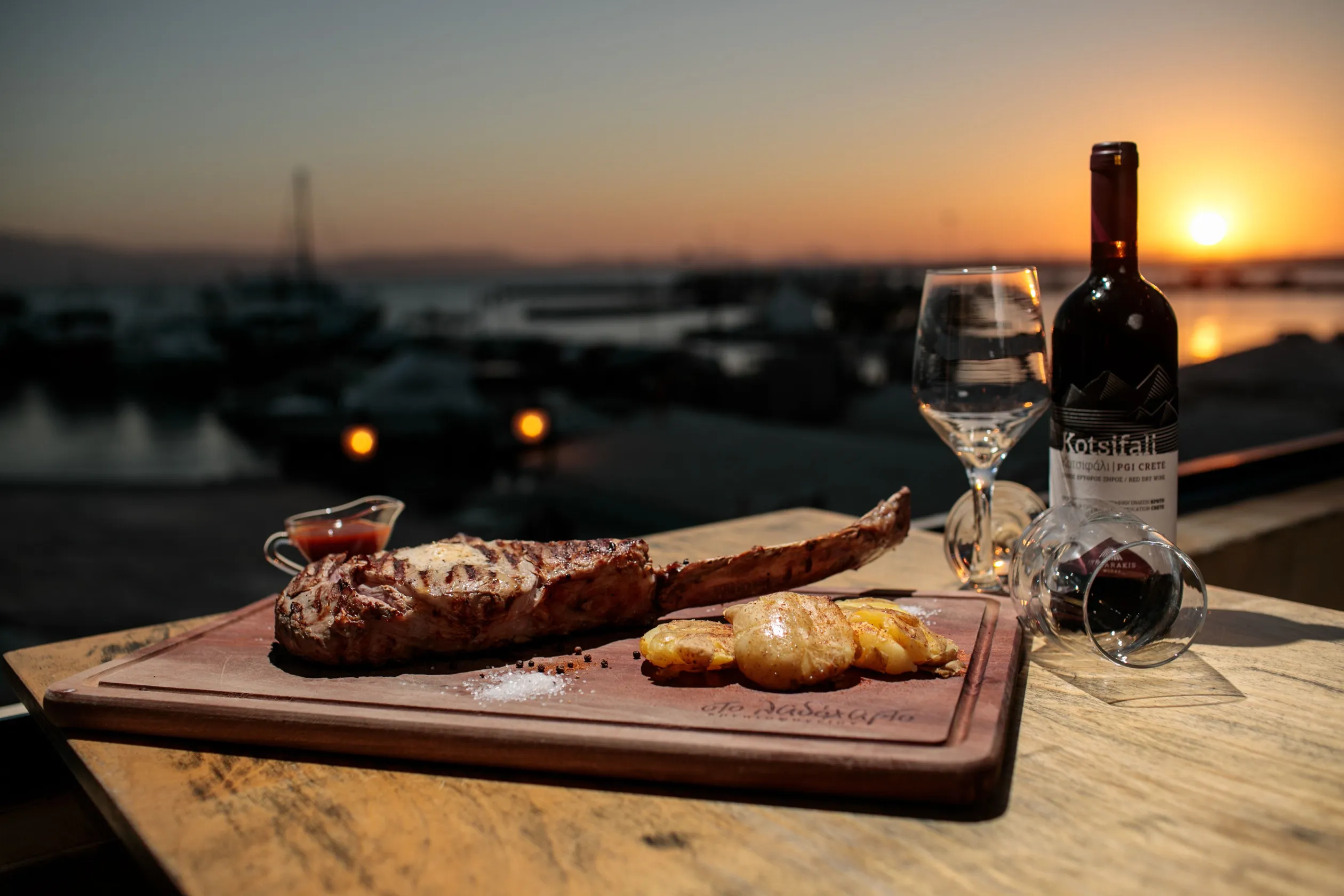 ΣΤΟ ΛΑΔΟΧΑΡΤΟ Image